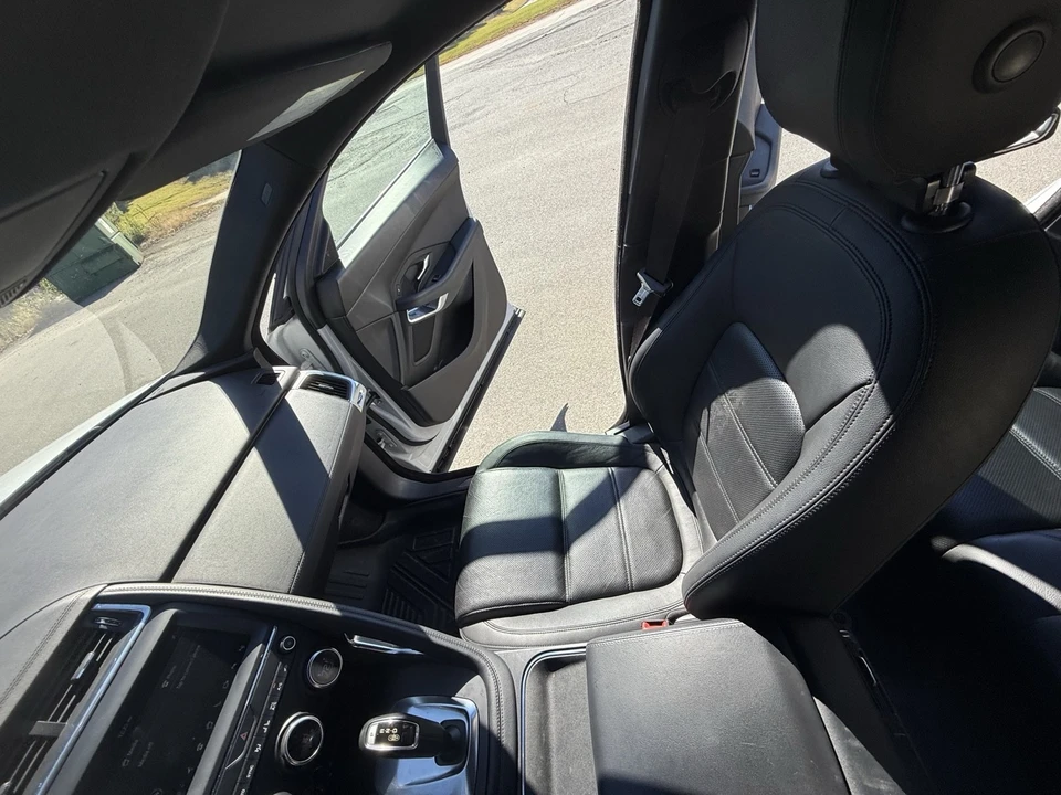 2018 Jaguar Replica - Image 17 of 21