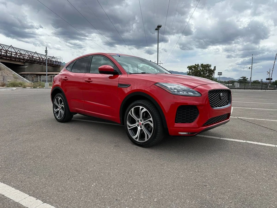2018 Jaguar E-Pace - Image 3 of 15