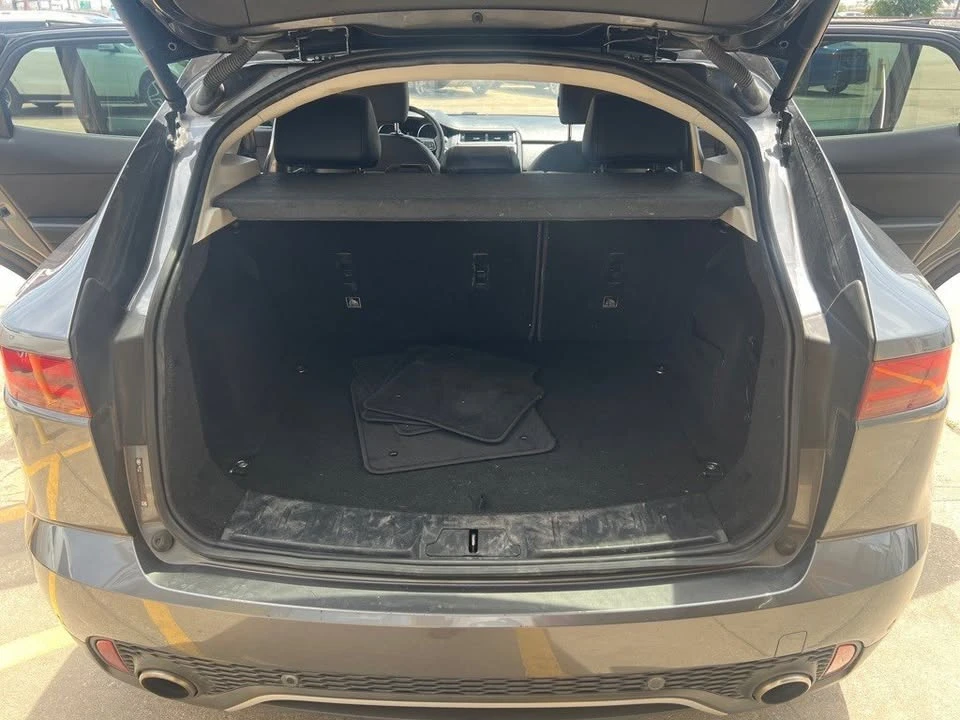 2018 Jaguar E-Pace - Image 11 of 20