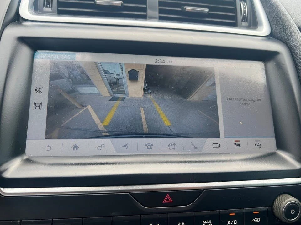 2018 Jaguar E-Pace - Image 20 of 20