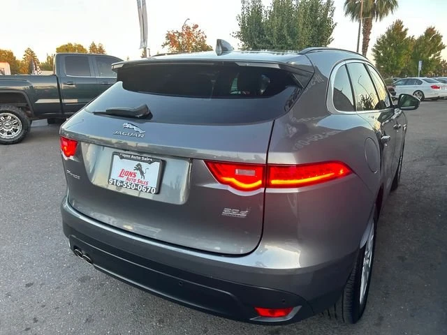 2018 Jaguar F-Pace - Image 8 of 18
