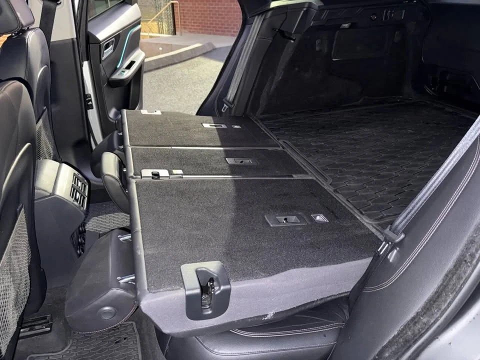 2018 Jaguar F-Pace - Image 14 of 20