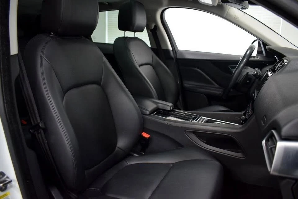 2018 Jaguar F-Pace - Image 18 of 18