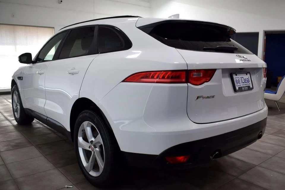 2018 Jaguar F-Pace - Image 2 of 18
