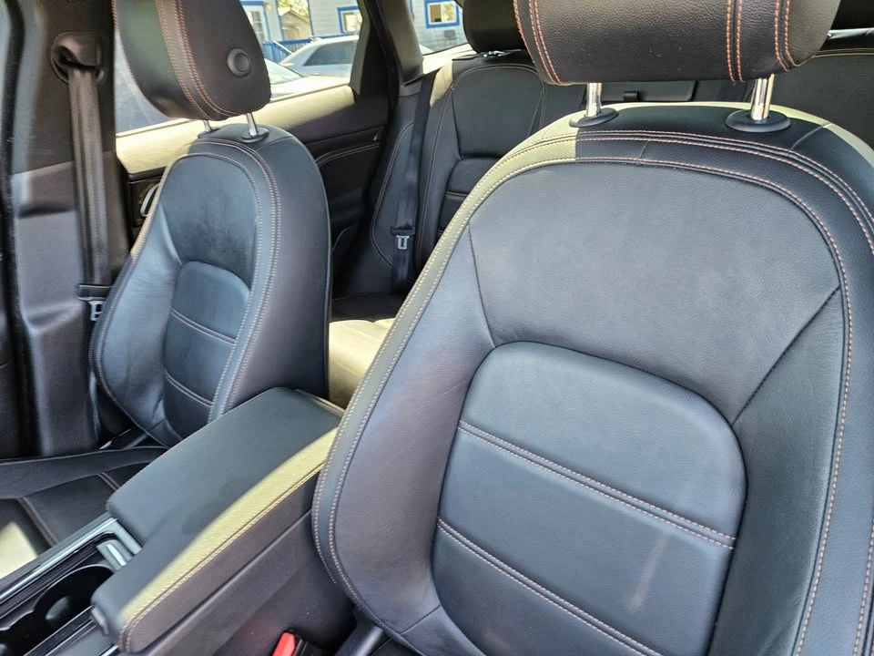 2018 Jaguar F-Pace - Image 11 of 20