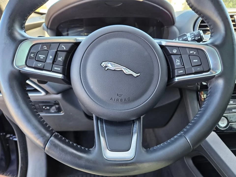 2018 Jaguar F-Pace - Image 16 of 20