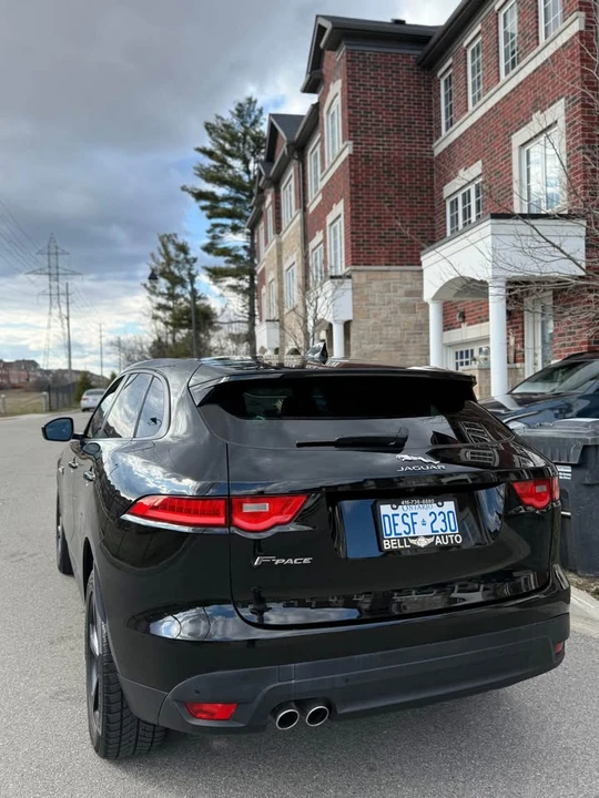 2018 Jaguar F-Pace - Image 7 of 14