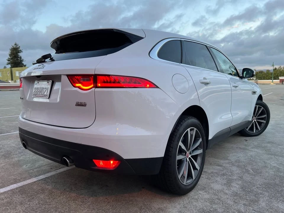 2018 Jaguar F-Pace - Image 12 of 19