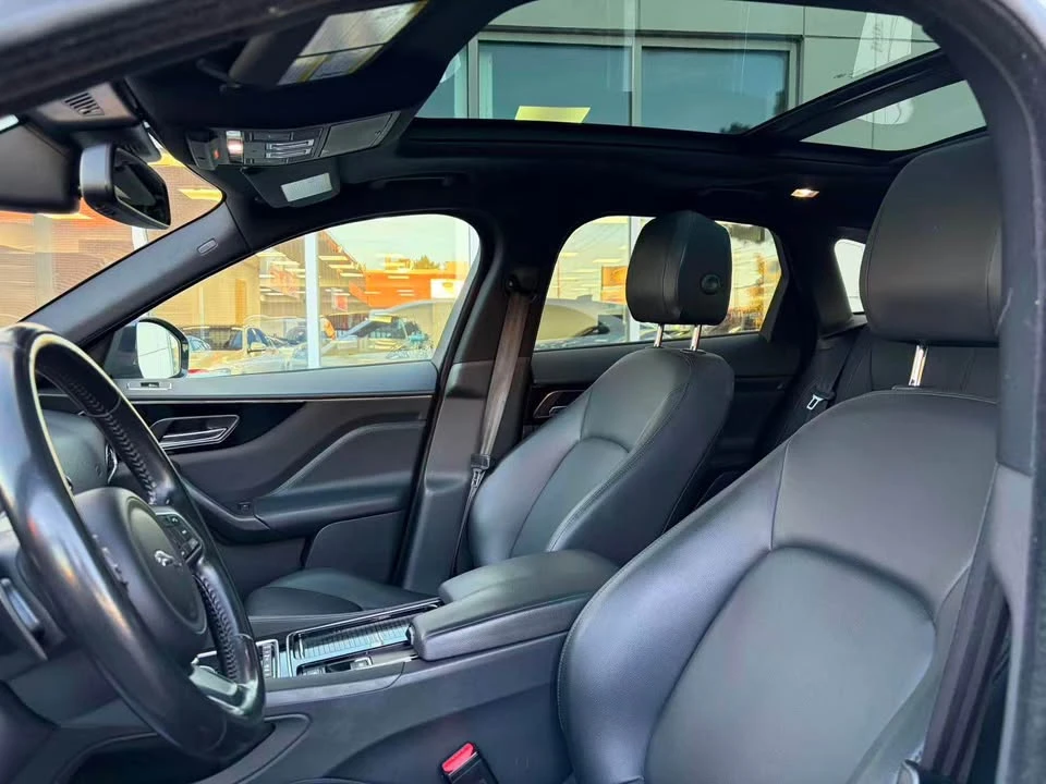 2018 Jaguar F-Pace - Image 9 of 12