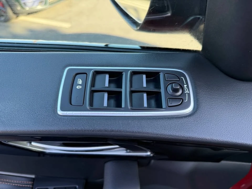 2018 Jaguar F-Pace - Image 19 of 19