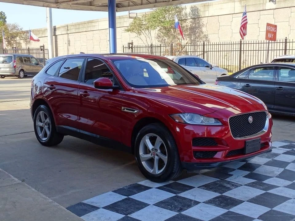 2018 Jaguar F-Pace - Image 8 of 20