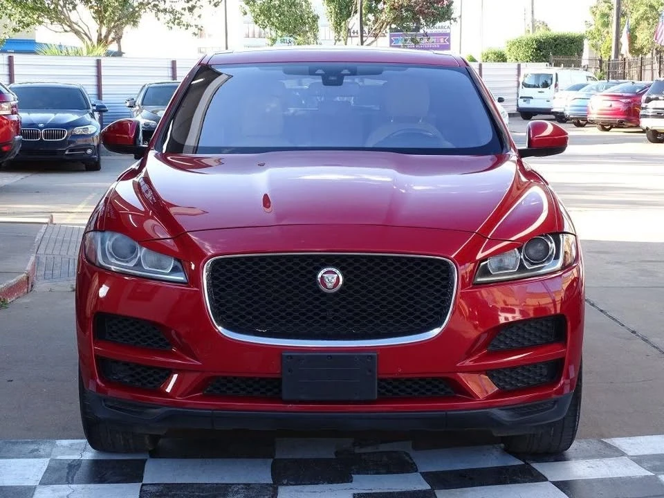 2018 Jaguar F-Pace - Image 9 of 20
