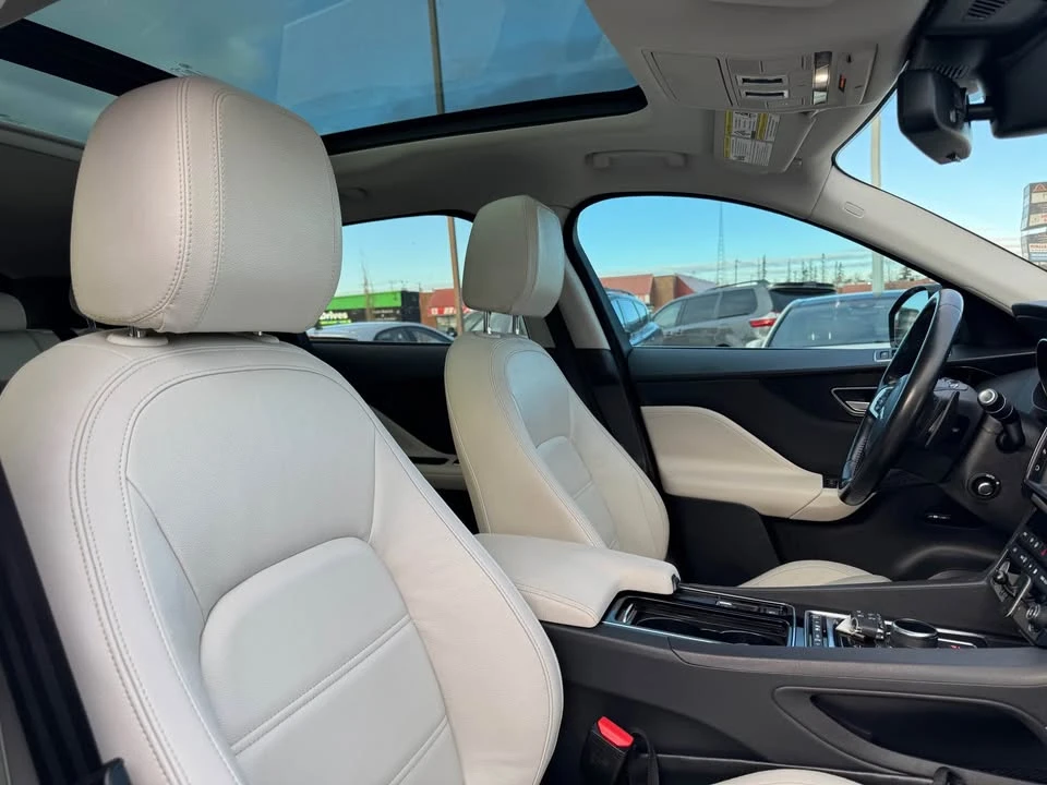 2018 Jaguar F-Pace - Image 13 of 19