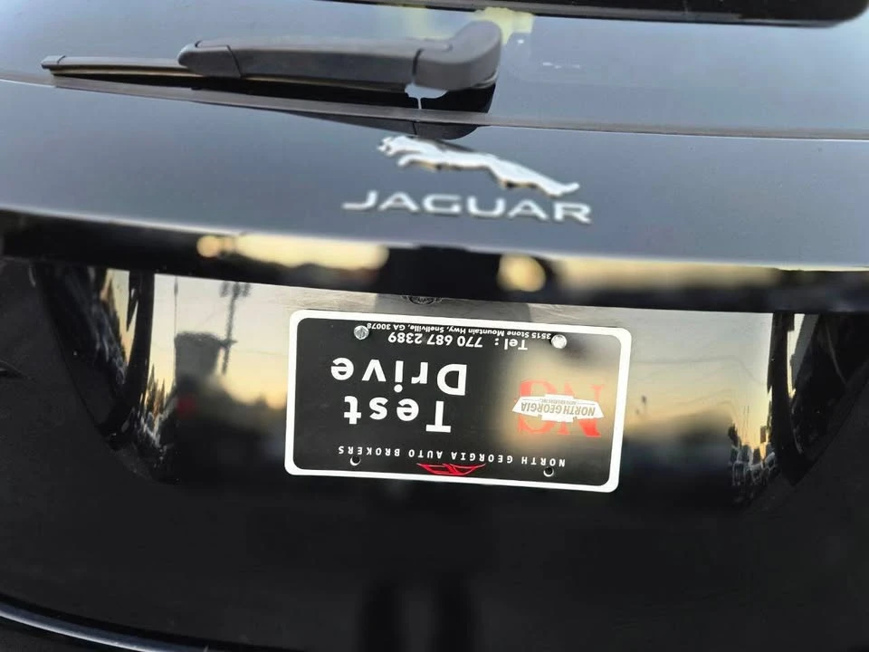 2018 Jaguar F-Pace - Image 9 of 20