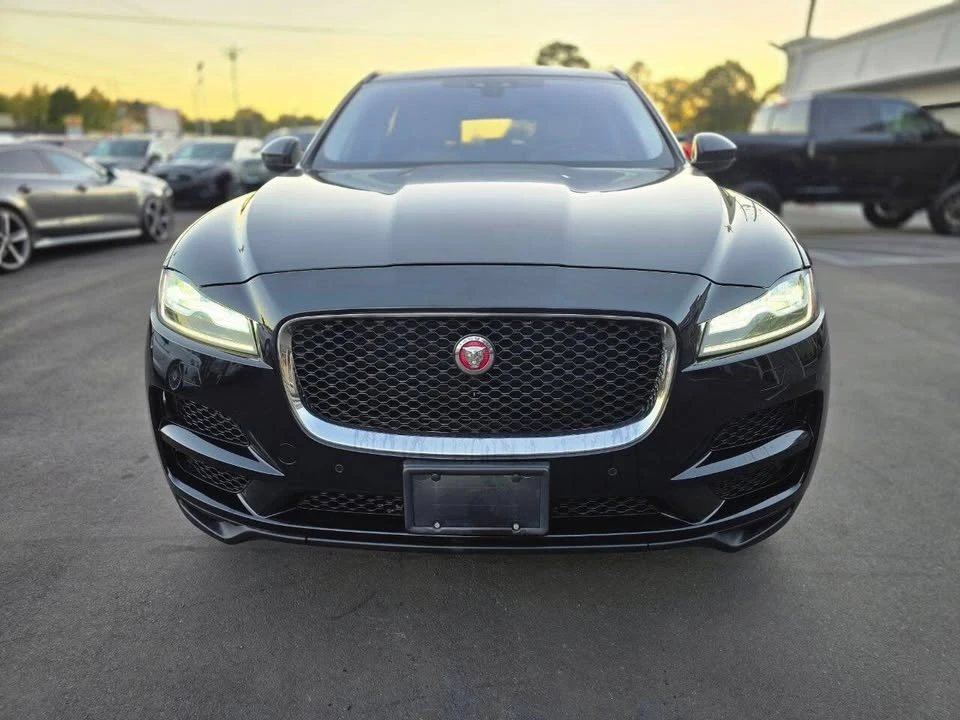 2018 Jaguar F-Pace - Image 2 of 20