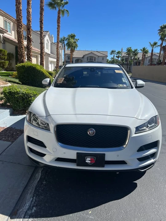 2018 Jaguar F-Pace - Image 10 of 10