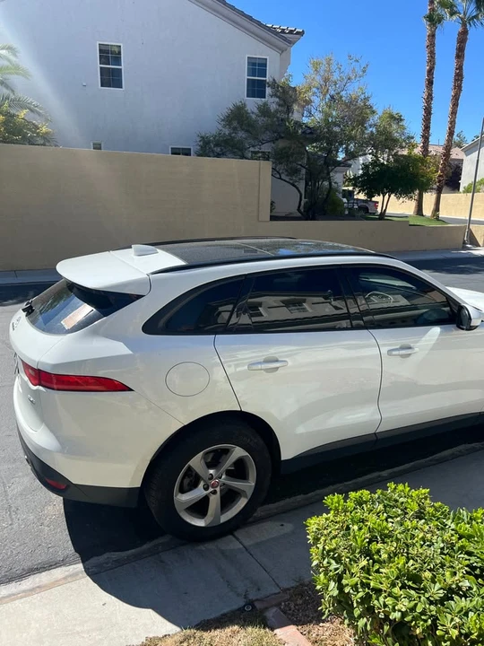 2018 Jaguar F-Pace - Image 7 of 10