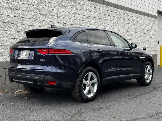 2018 Jaguar F-Pace - Image 11 of 15
