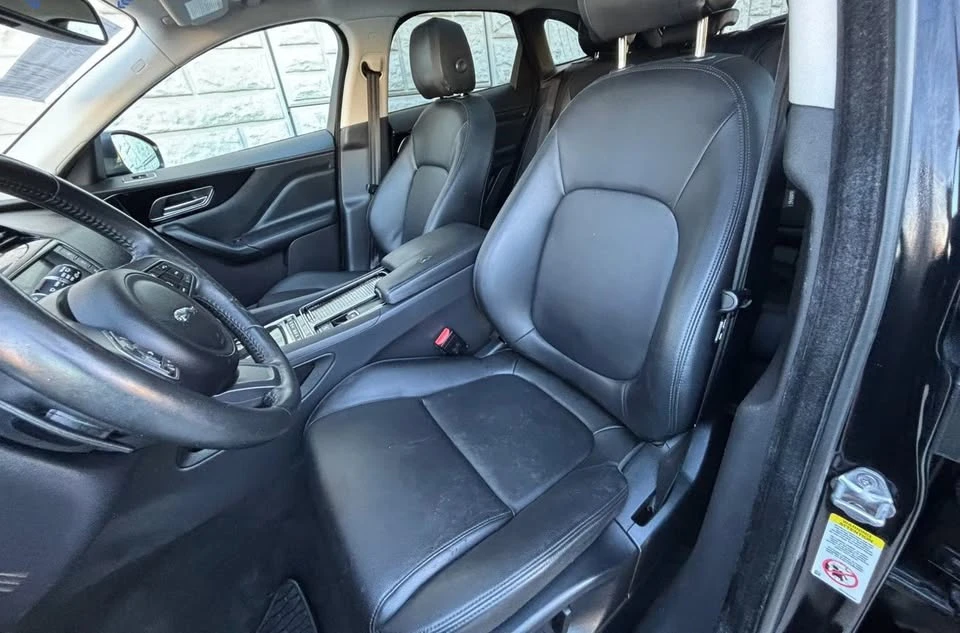 2018 Jaguar F-Pace - Image 9 of 10