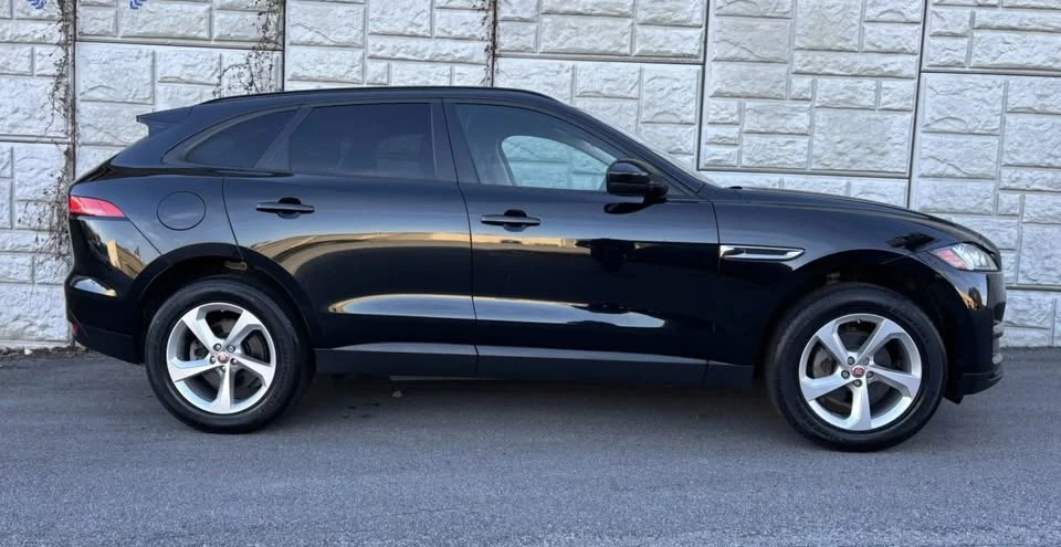 2018 Jaguar F-Pace - Image 3 of 10