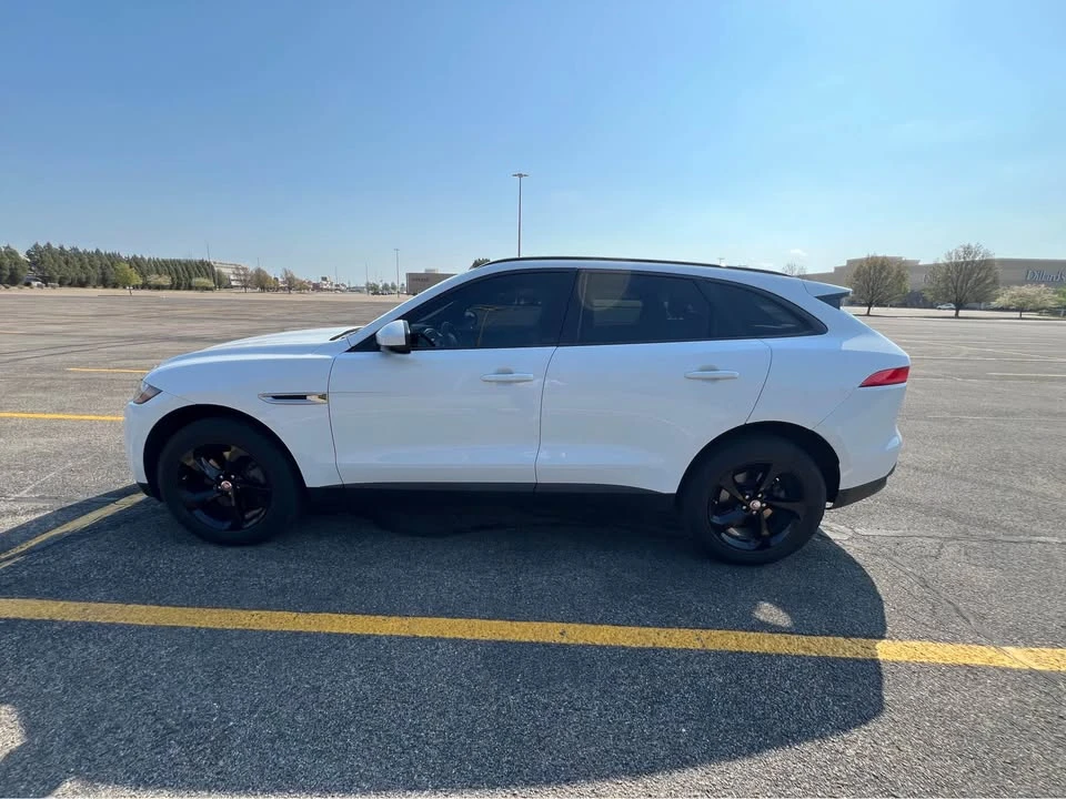 2018 Jaguar F-Pace - Image 5 of 16