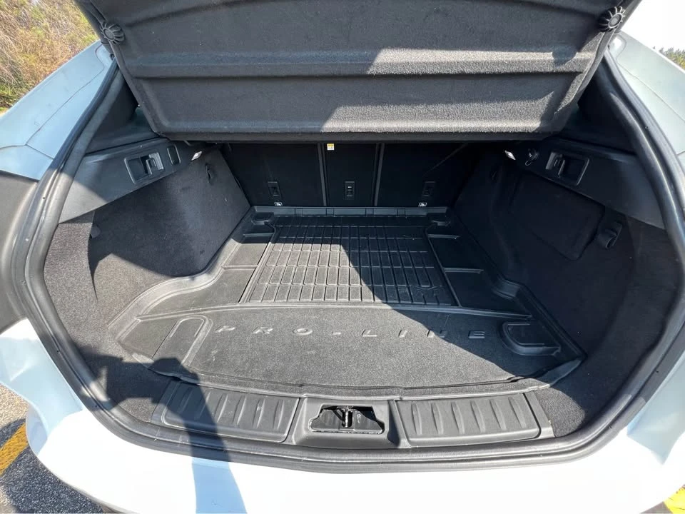 2018 Jaguar F-Pace - Image 16 of 16