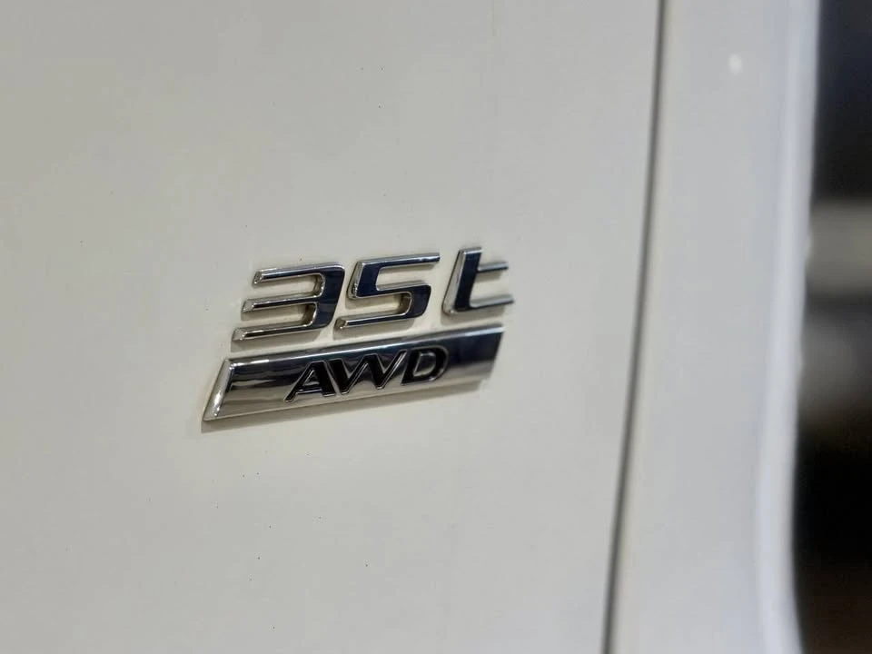 2018 Jaguar F-Pace - Image 8 of 20