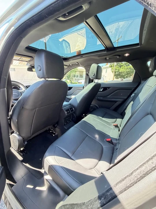 2018 Jaguar F-Pace - Image 7 of 8