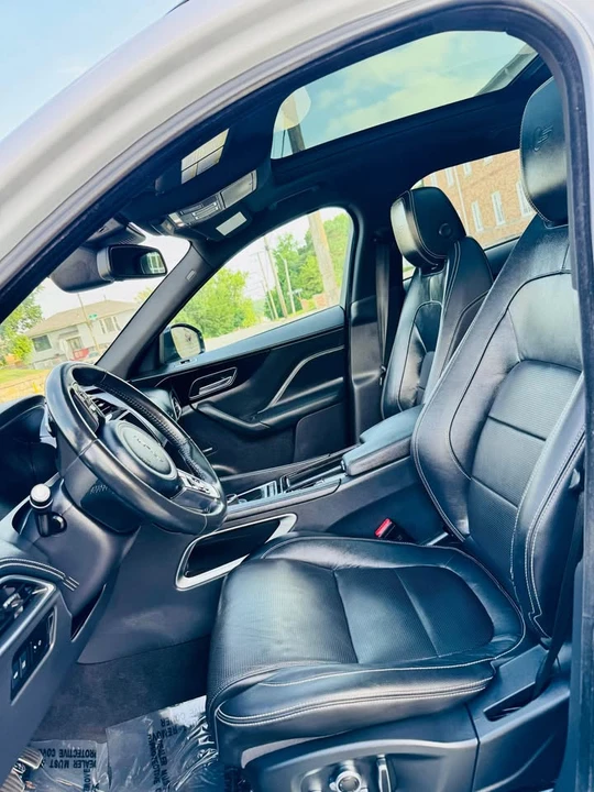 2018 Jaguar F-Pace - Image 5 of 20