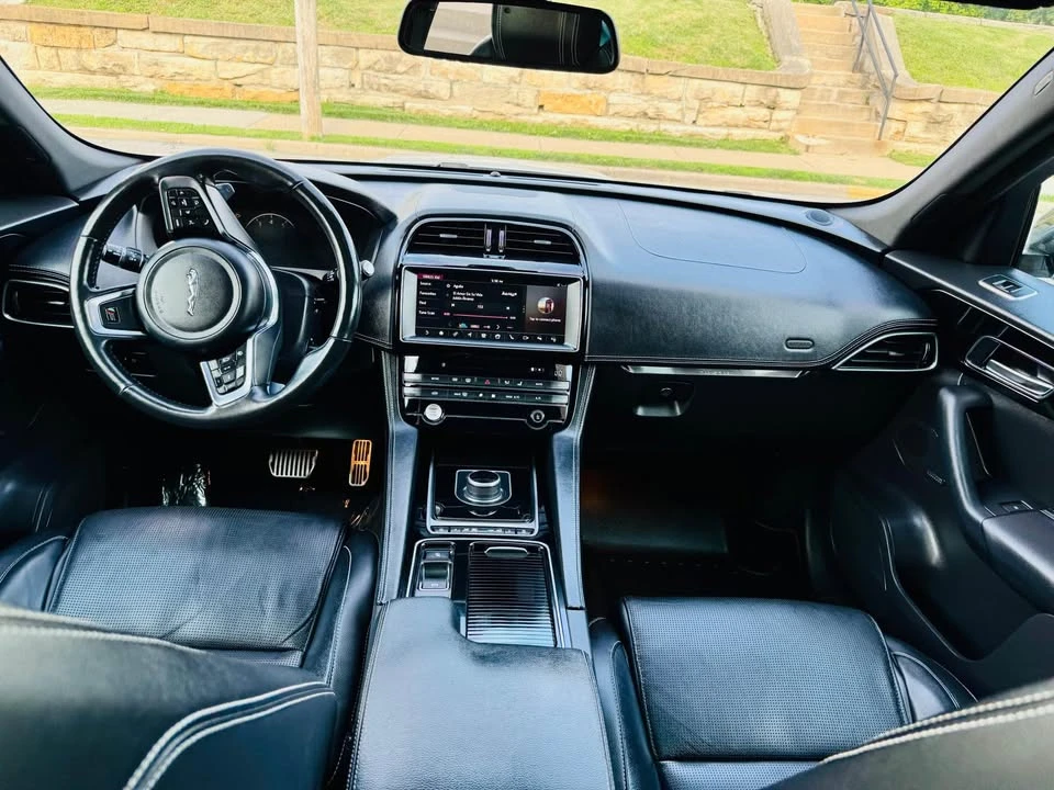 2018 Jaguar F-Pace - Image 7 of 20