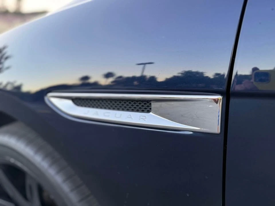 2018 Jaguar F-Pace - Image 10 of 16