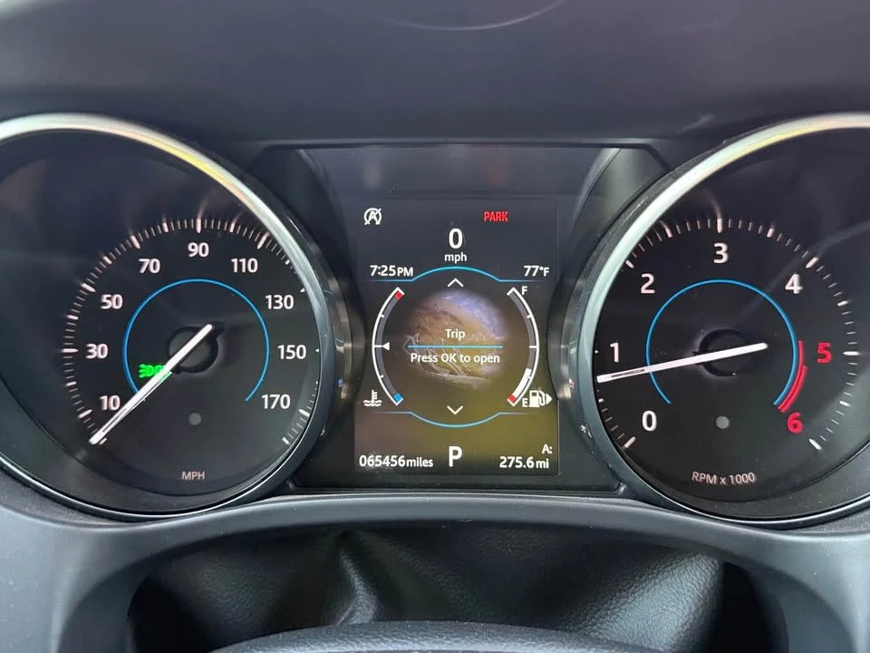2018 Jaguar F-Pace - Image 13 of 16