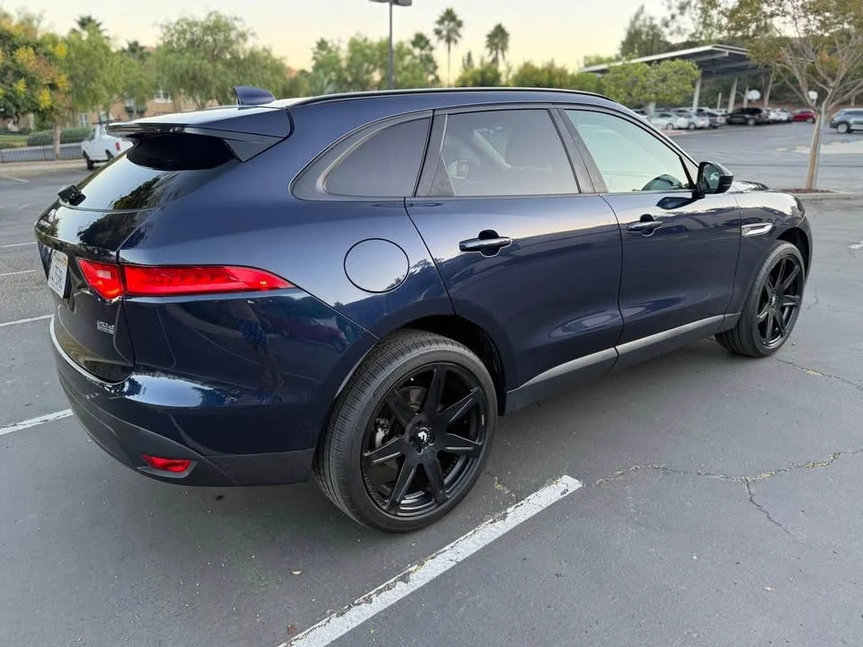 2018 Jaguar F-Pace - Image 2 of 16
