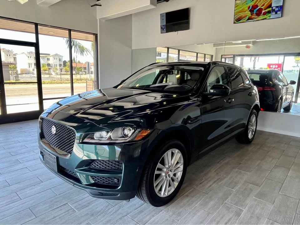 2018 Jaguar F-Pace - Image 7 of 19