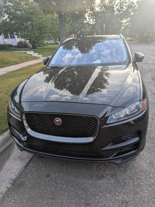 2018 Jaguar F-Pace - Image 2 of 5