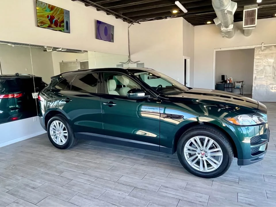 2018 Jaguar F-Pace - Image 3 of 19