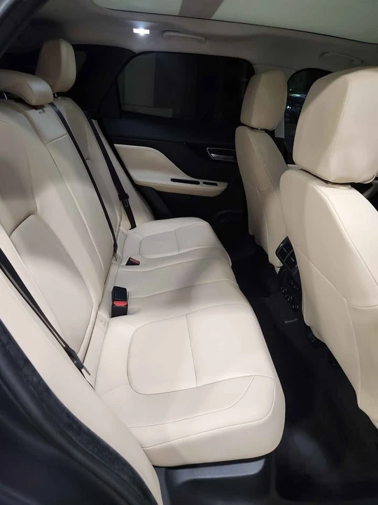 2018 Jaguar F-Pace - Image 7 of 18