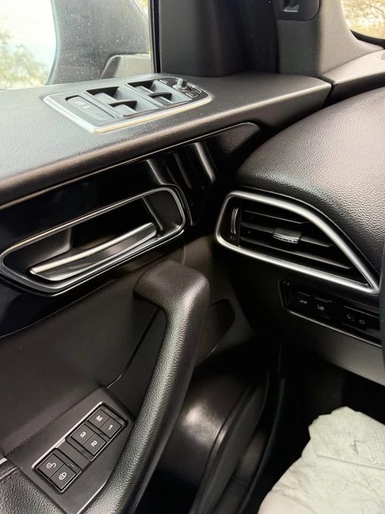 2018 Jaguar F-Pace - Image 18 of 19