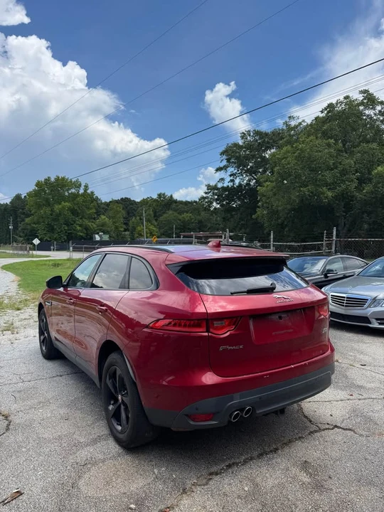 2018 Jaguar F-Pace - Image 5 of 17