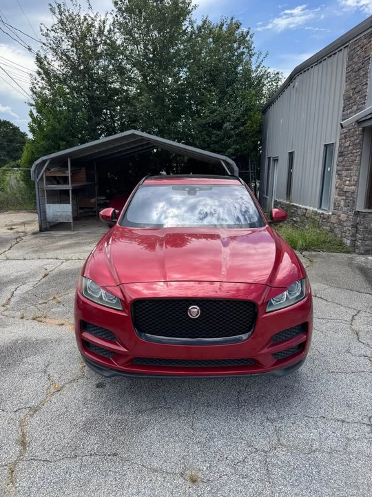2018 Jaguar F-Pace - Image 2 of 17