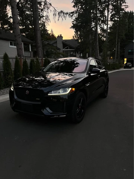 2018 Jaguar F-Pace - Image 4 of 13