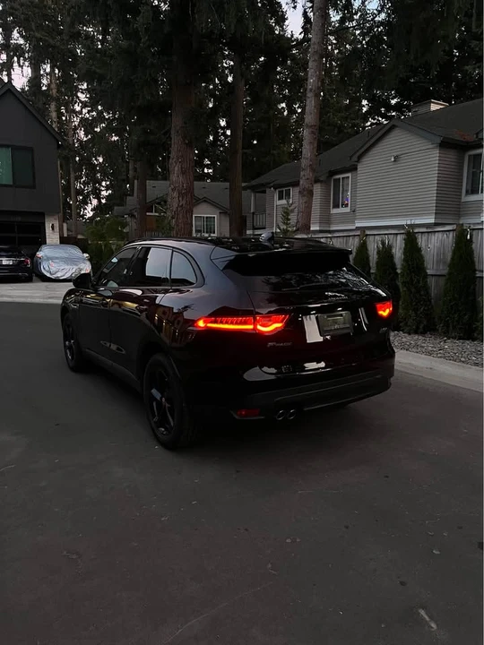 2018 Jaguar F-Pace - Image 5 of 13