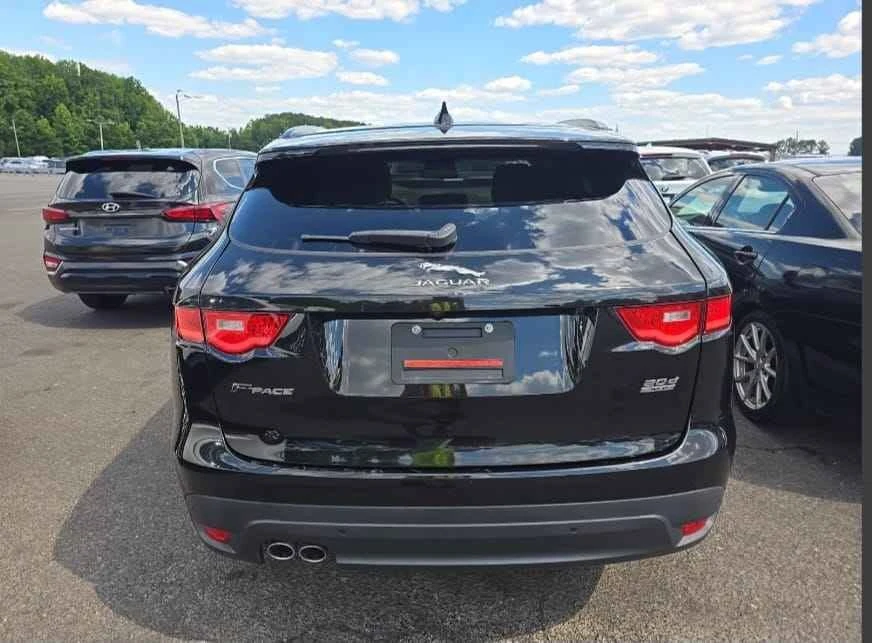 2018 Jaguar F-Pace - Image 11 of 11