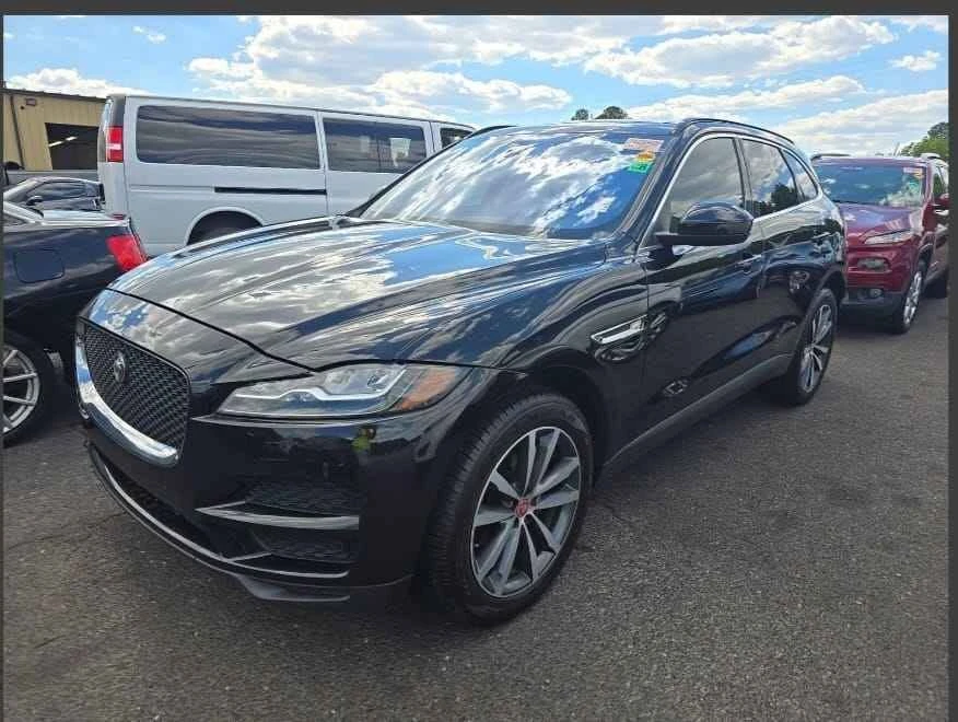 2018 Jaguar F-Pace - Image 9 of 11
