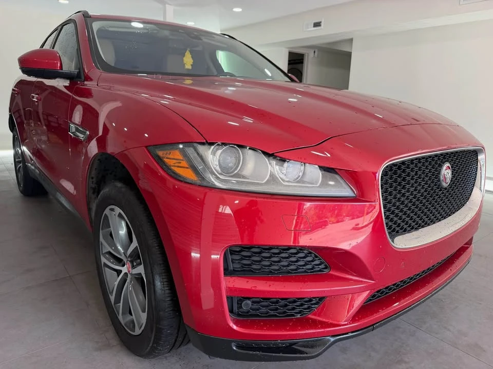2018 Jaguar F-Pace - Image 9 of 20