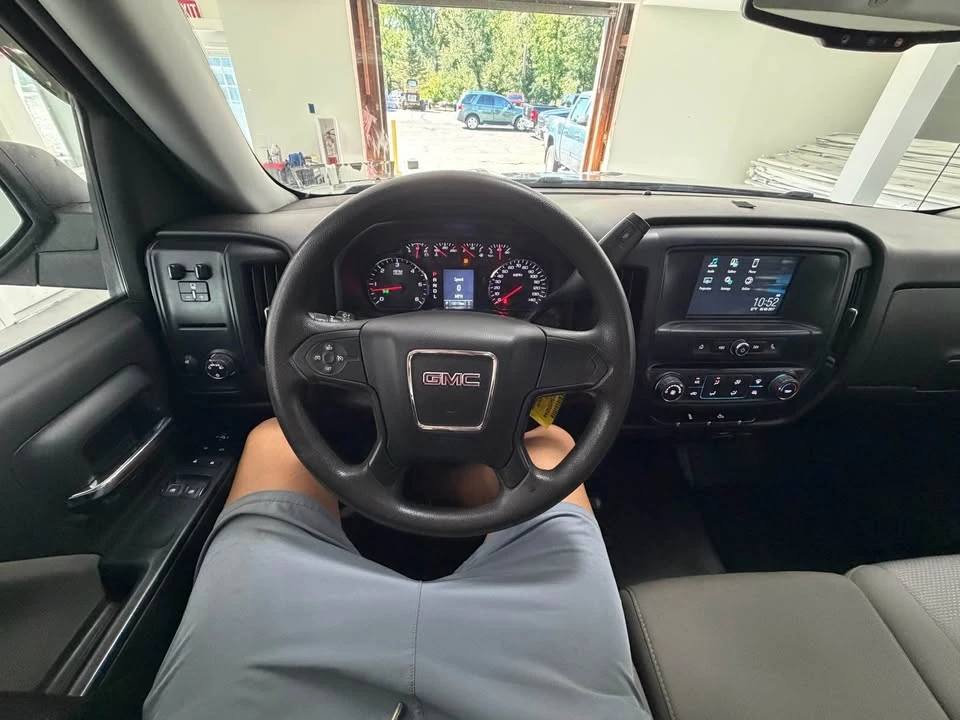 2018 Jaguar F-Pace - Image 2 of 20