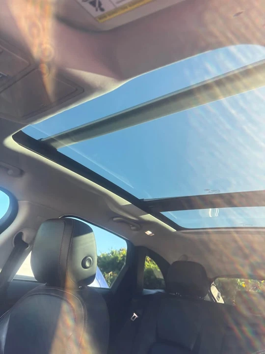 2018 Jaguar F-Pace - Image 6 of 10