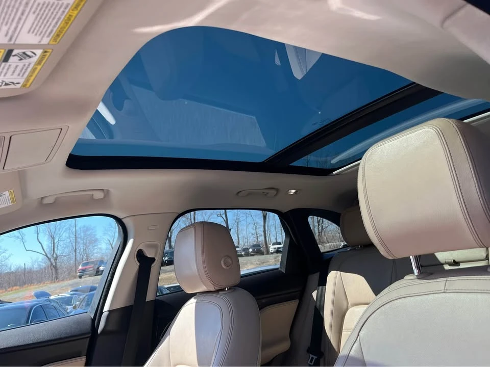2018 Jaguar F-Pace - Image 12 of 16