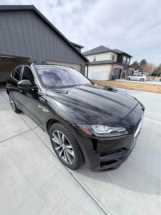 2018 Jaguar F-Pace - Image 2 of 20