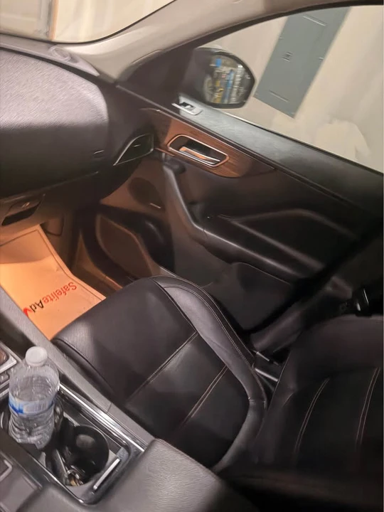 2018 Jaguar F-Pace - Image 14 of 20